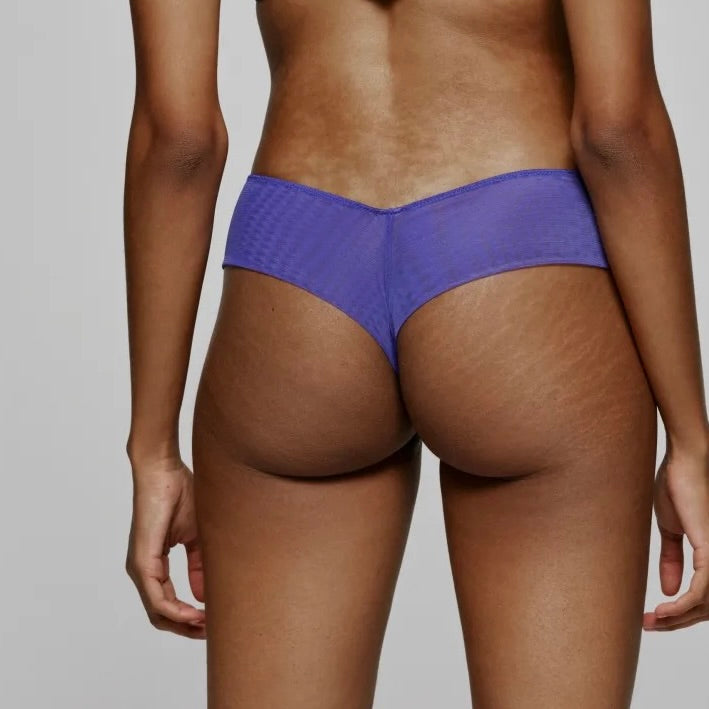 Shavonne Thong - Violet